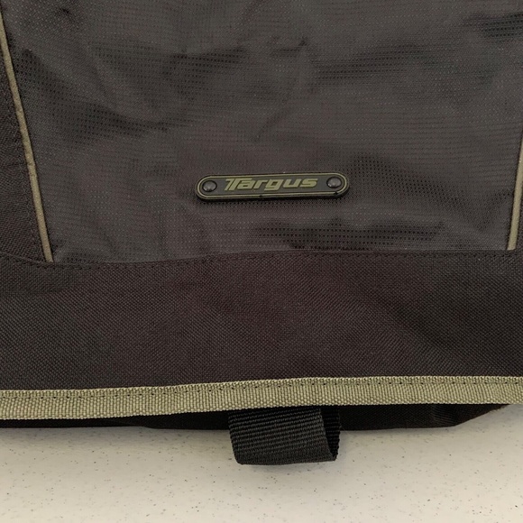 Targus Incognito Messenger Laptop Notebook Shoulder Bag Black - Picture 3 of 16